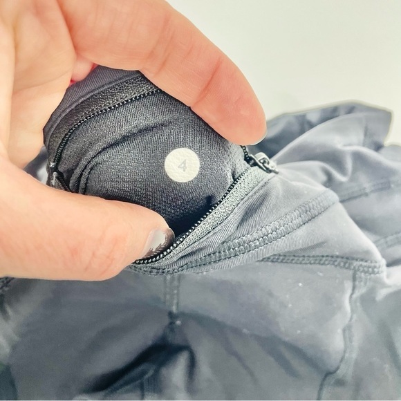 Lululemon Run Off Route Mid Rise Crop 21" Black Fast and Free crop Yoga pants 4 - Picture 10 of 12